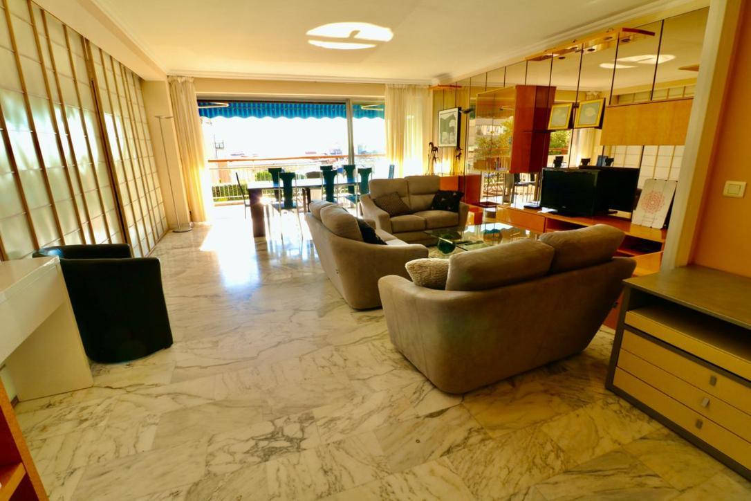 2, 3 And 4 Bedroom Sea View Forville Apartments 5 Mins From The Palais Cannes Esterno foto